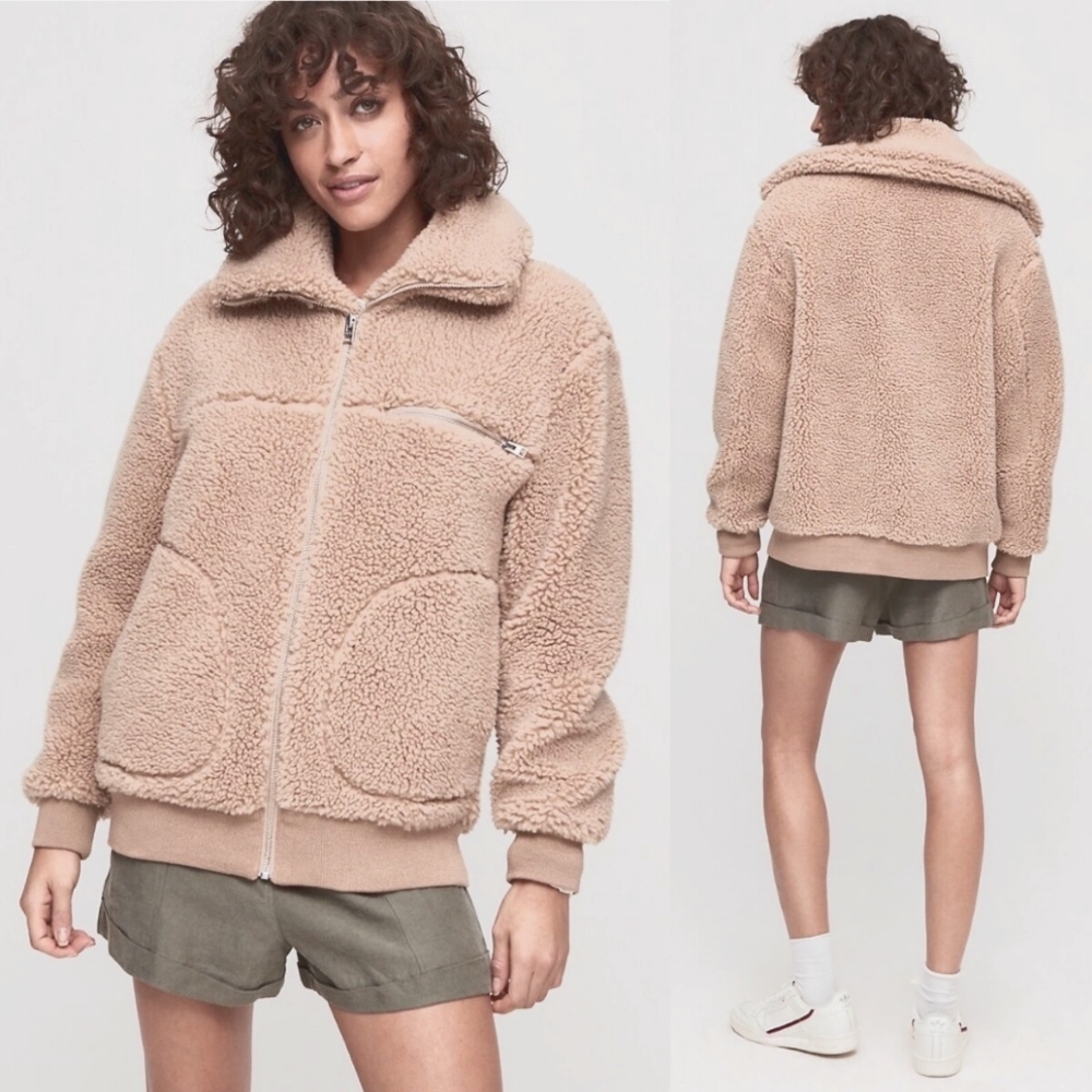 Aritzia - Wilfred Free Teddy Vegan sherpa